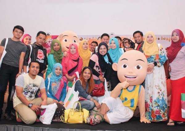 creating new memories bloggers day out klang parade upin ipin