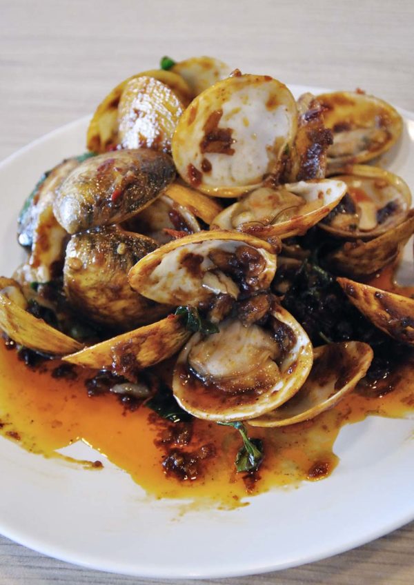 riverboat thai cuisine plaza danau desa kuala lumpur thai sauce clams