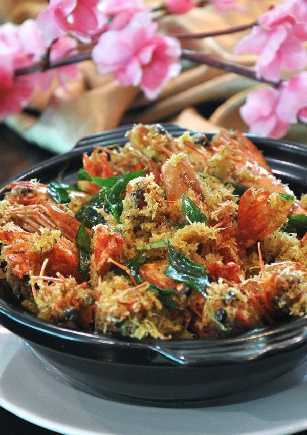 swiss garden hotel and residences kuala lumpur executive chinese chef alex choong prawn