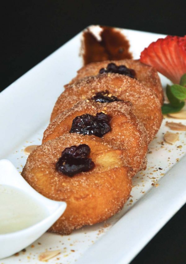 oktoberfest brotzeit german bier bar restaurant apfelkuchle