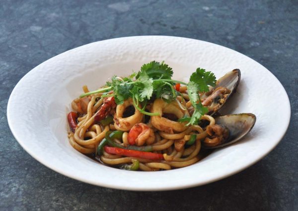 aroi dee thai restaurant palm garden hotel ioi resort city udon