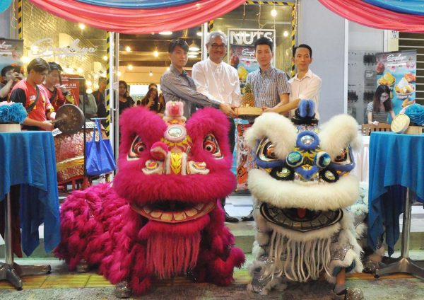 sangkaya abundance chinese new year 2017 lion dance