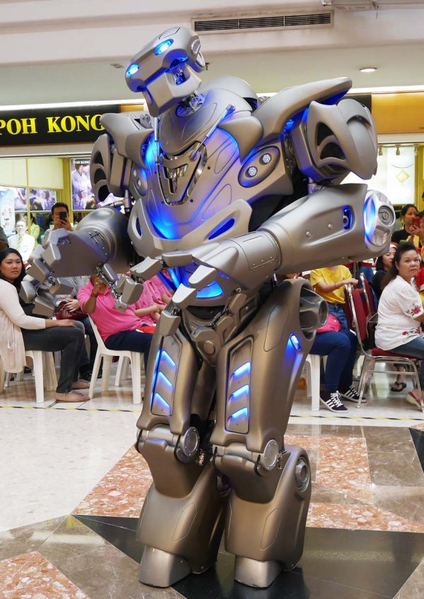 toy bank a gift of love 2016 cheras leisuremall titan the robot