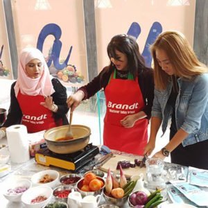 chef siti mastura baking instructor monspacemall demo