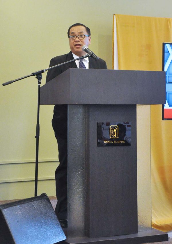 enabling asia tech buzzme m8 world sim starterpack loke yee siong