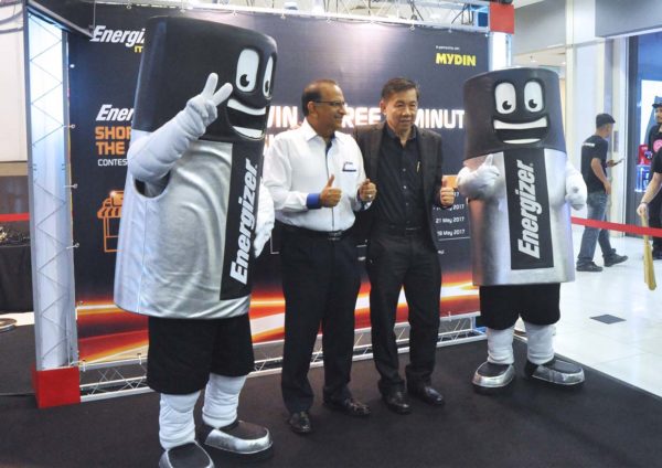 energizer shop in the dark campaign with mydin lee kim chye