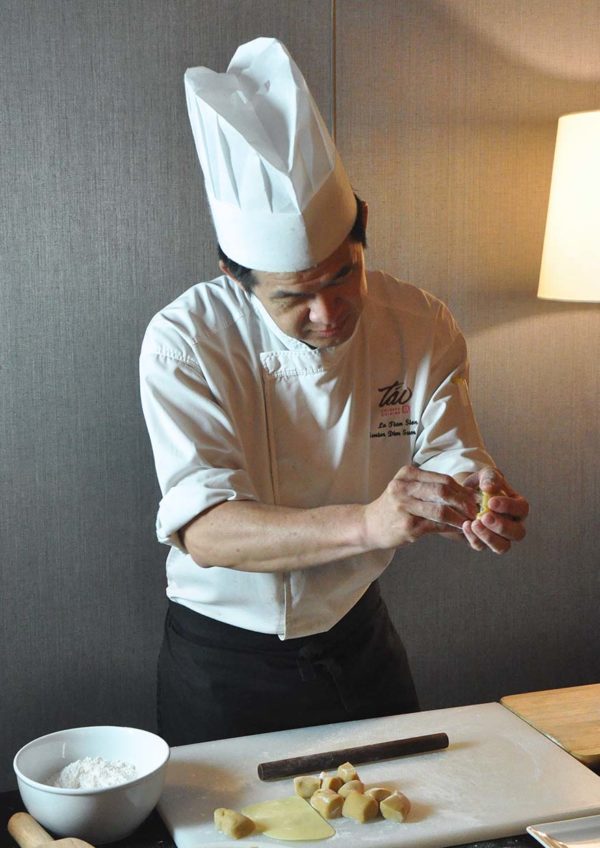 mid autumn festival tao chinese cuisine intercontinental kl chef lo tian sion