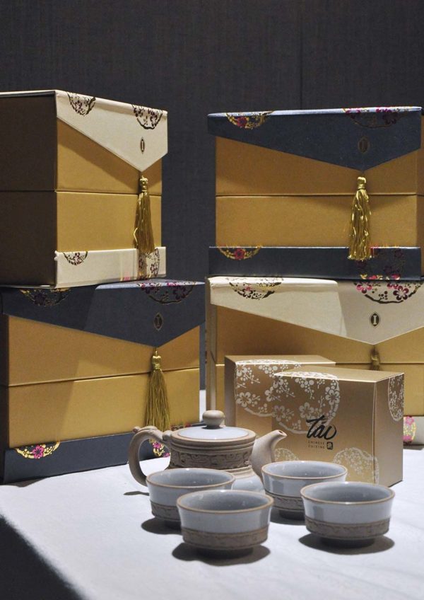 mid autumn festival tao chinese cuisine intercontinental kl mooncake box