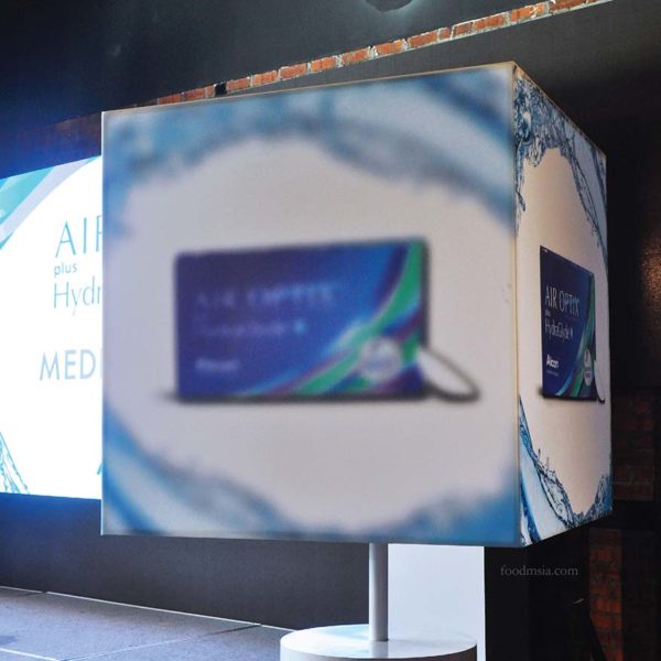 alcon air optix plus hydraglyde contact lenses blur vision