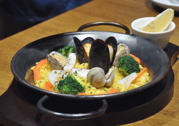 hoshino coffee japanese cafe mid valley malaysia seafood paella