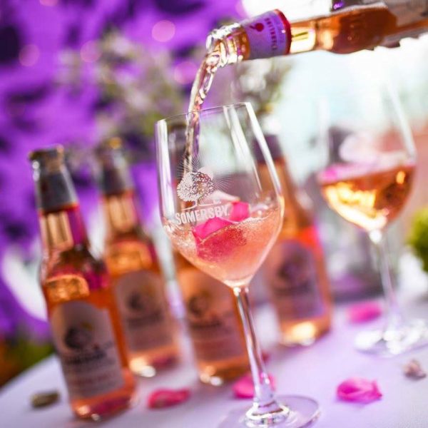 somersby sparkling rose apple cider wine glass