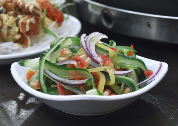 yoogane malaysia korean cuisine christmas menu crispy salad