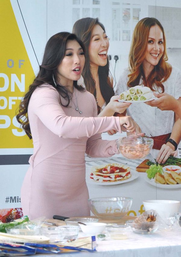 mission foods supersoft original wraps softandstrong campaign linora low