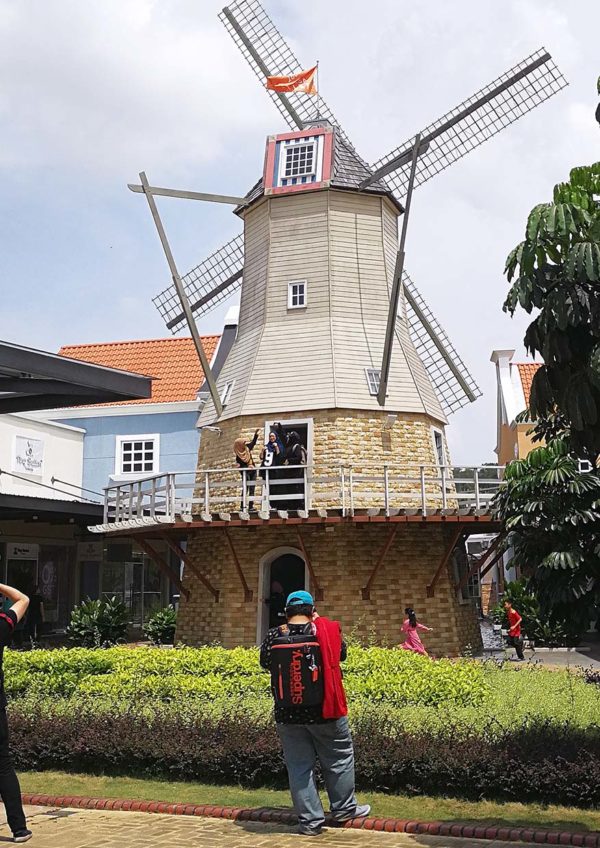freeport a famosa outlet windmill dutch heritage building