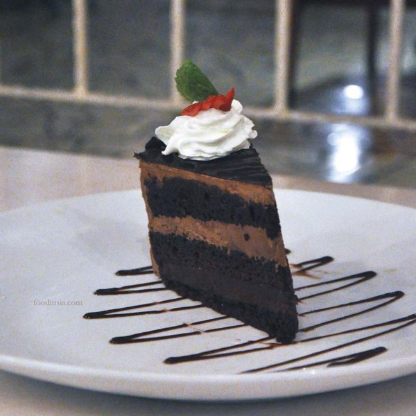 italiannies italian restaurant the curve mutiara damansara chocolate malt cake