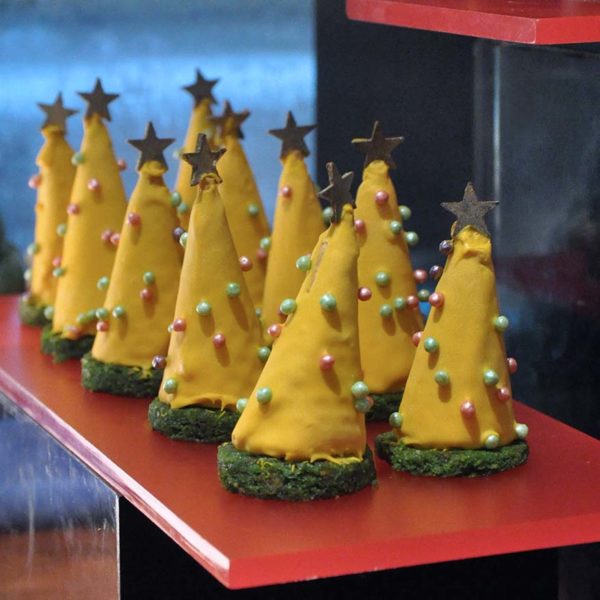 feast village starhill gallery shook christmas buffet dessert