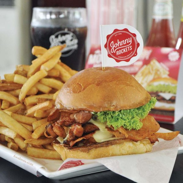 johnny rockets american cuisine mounding joy mint chicken burger