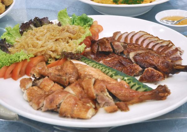 zuan yuan chinese restaurant gathered elegance cny set chicken duck