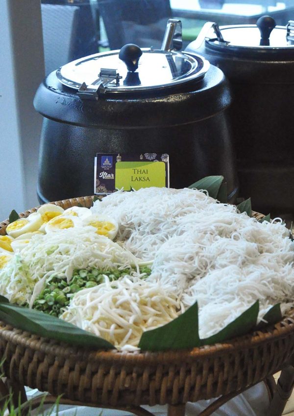 chakri palace thai cuisine ramadan buffet laksa