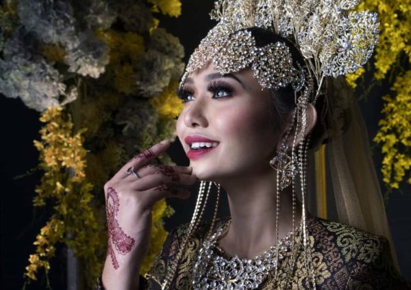 siti suriani jamumall grand wedding make up