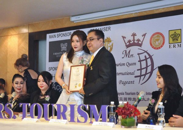 mrs malaysia tourism queen international pageant certification
