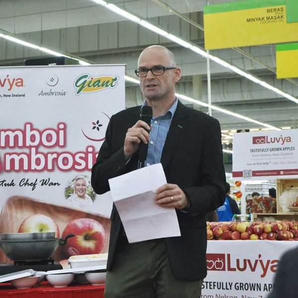 ambrosia apples new zealand heartland group brendon osborn