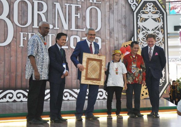 international borneo fest suria klcc kuala lumpur penan tribe