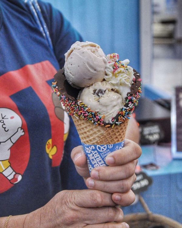 ben and jerrys malaysia scoop shop sunway pyramid cone sundae