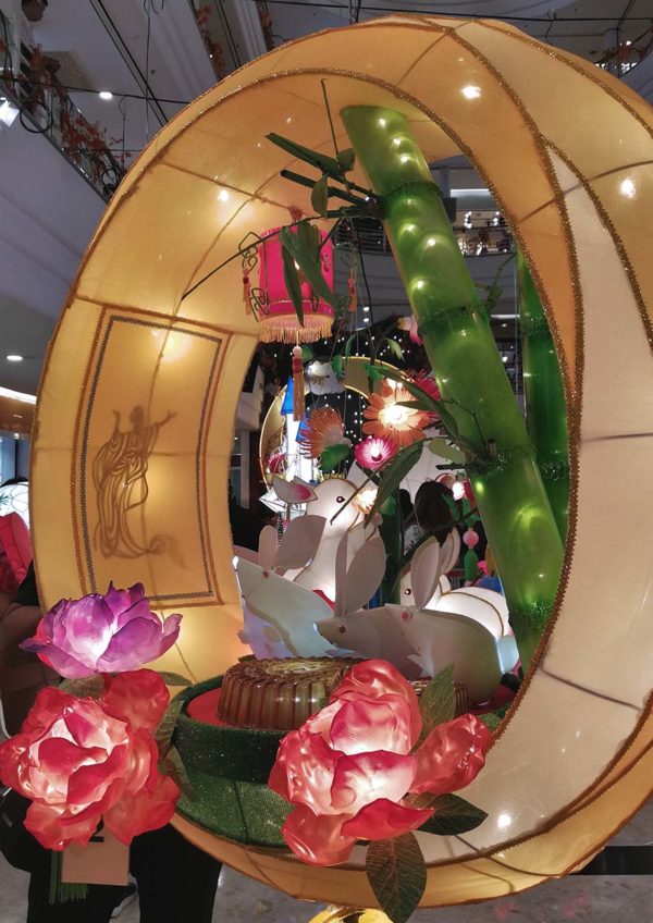 cheras leisuremall mid autumn garden of paradise jade rabbit lantern