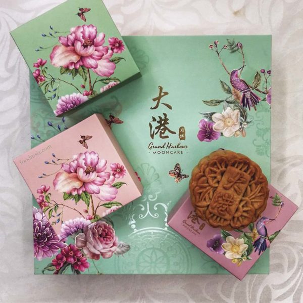 grand harbour mid autumn festival classic handmade mooncake gift box