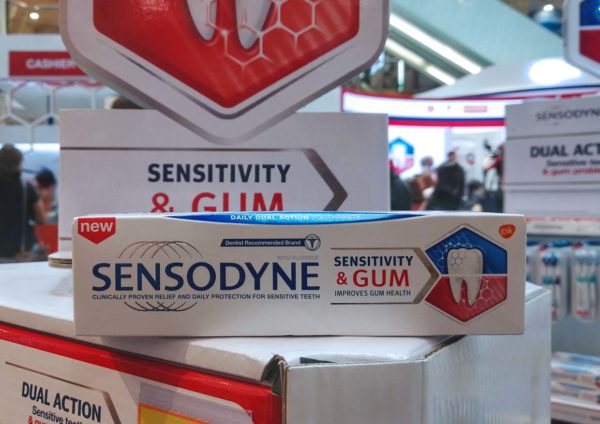 sensodyne sensitivity and gum dual action toothpaste