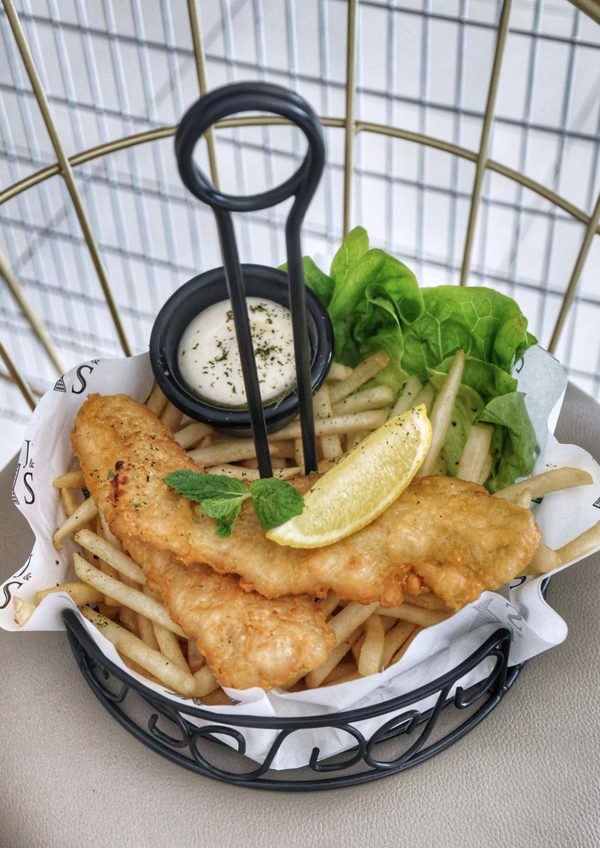 brew and co bandar sri sendayan seremban fish and chips