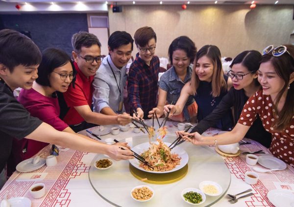 ara malls golden prosperity anyone can win cny campaign yee sang