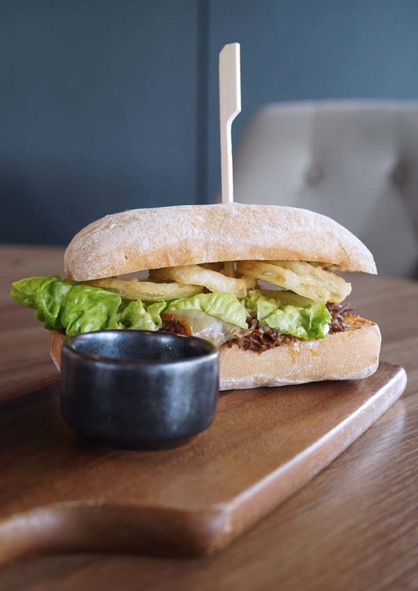 elements trec kuala lumpur pulled wagyu burger
