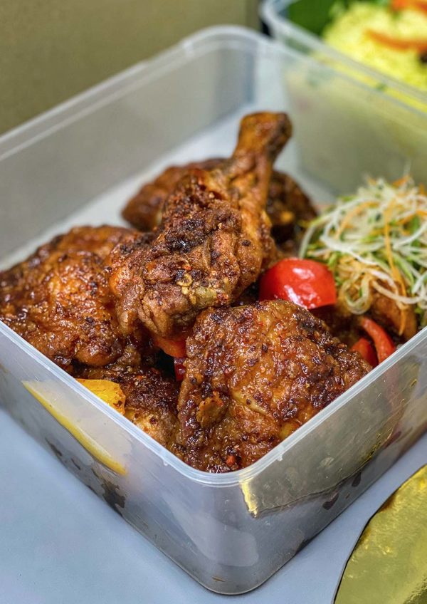 lynn catering merdeka meal promotion ayam goreng madu berapi