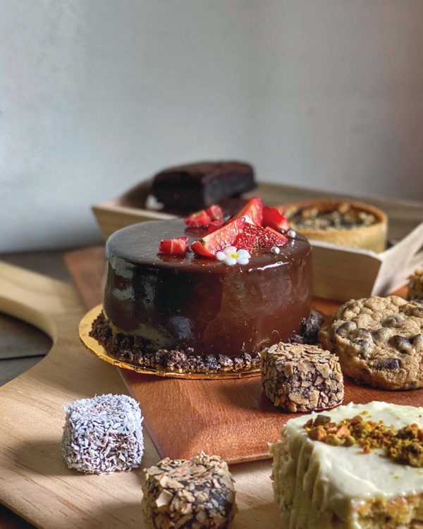 chris kitchen kl home based bakery strawberry chocolate mousse cake