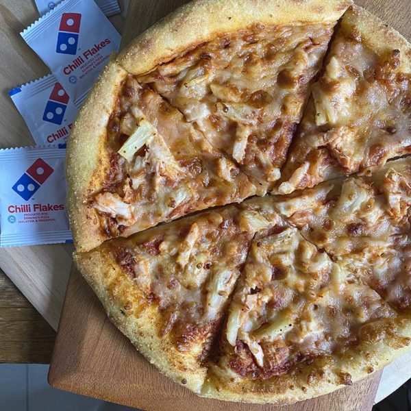dominos pizza everyday value hawaiian chicken