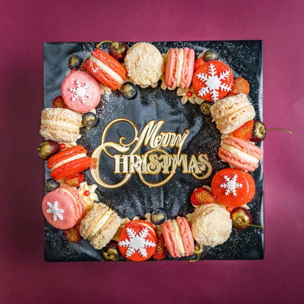 elevete patisserie christmas confectionery macaron wreaths