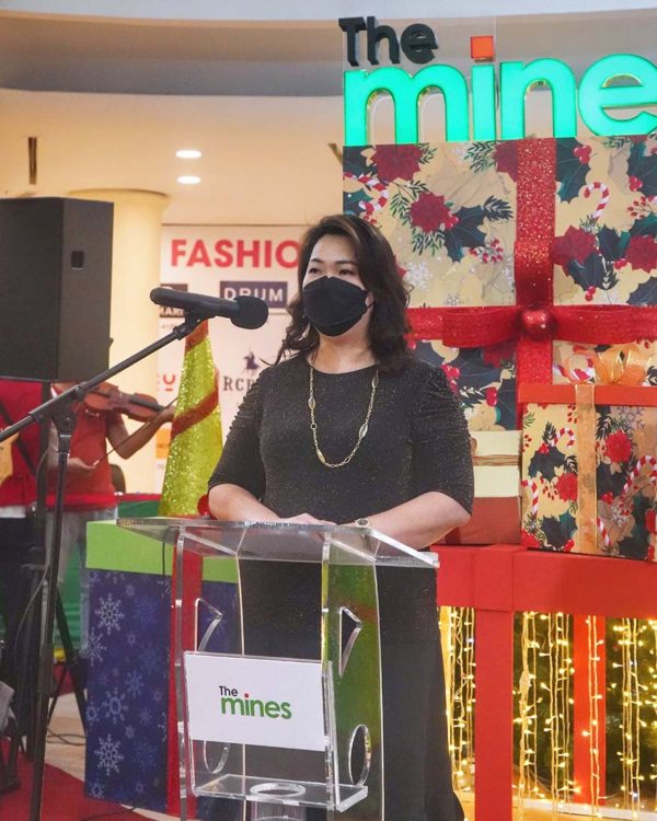 the mines shopping mall seri kembangan christmas campaign alicia yuen