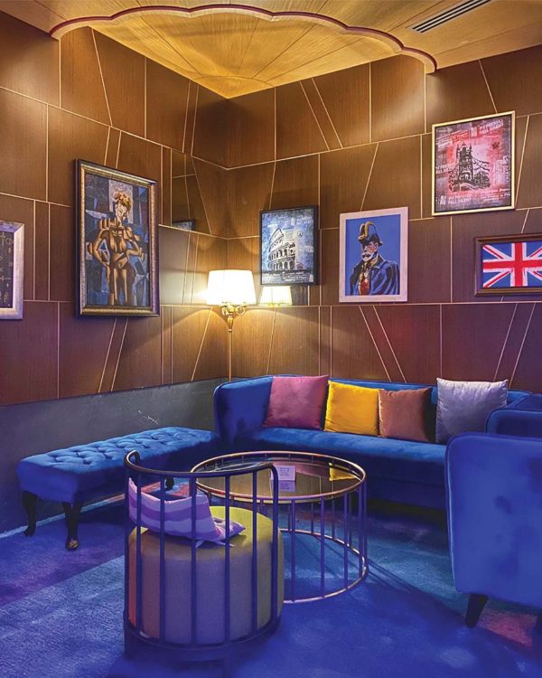 king cole jazz and whiskey lounge avante hotel petaling jaya cozy environment