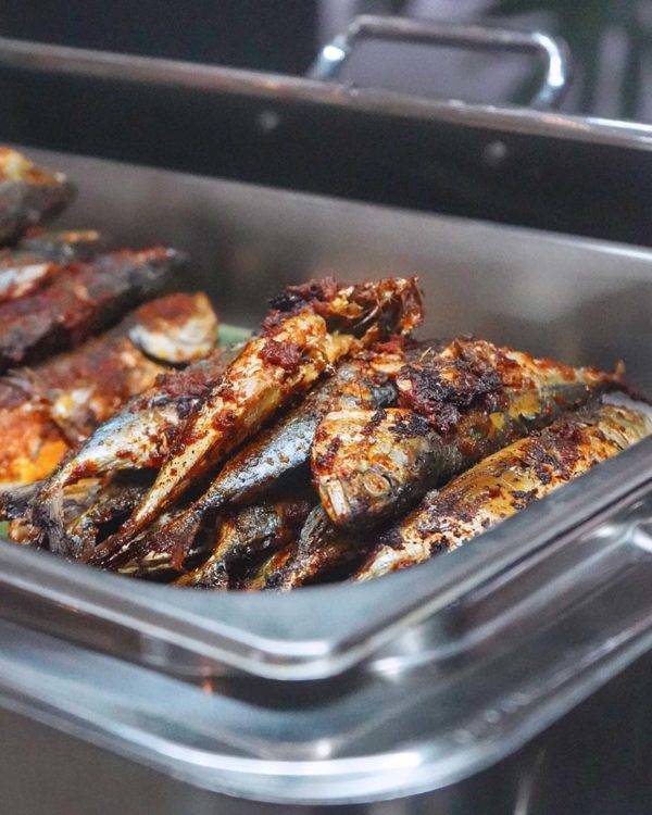 pullman kuala lumpur bangsar link all-day dining restaurant ramadan buffet grilled fish