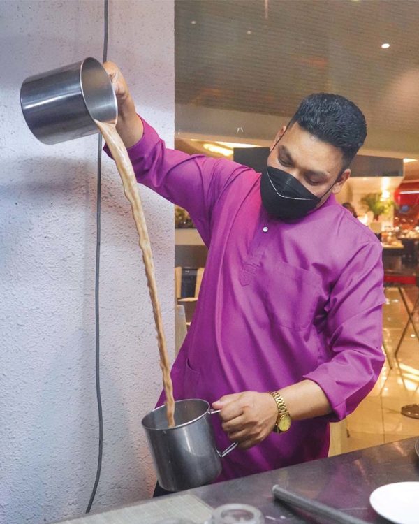 pullman kuala lumpur bangsar link all-day dining restaurant ramadan buffet teh tarik