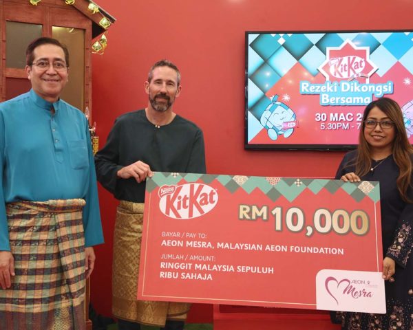nestle kitkat rezeki dikongsi bersama hari raya promotion aeon mesra