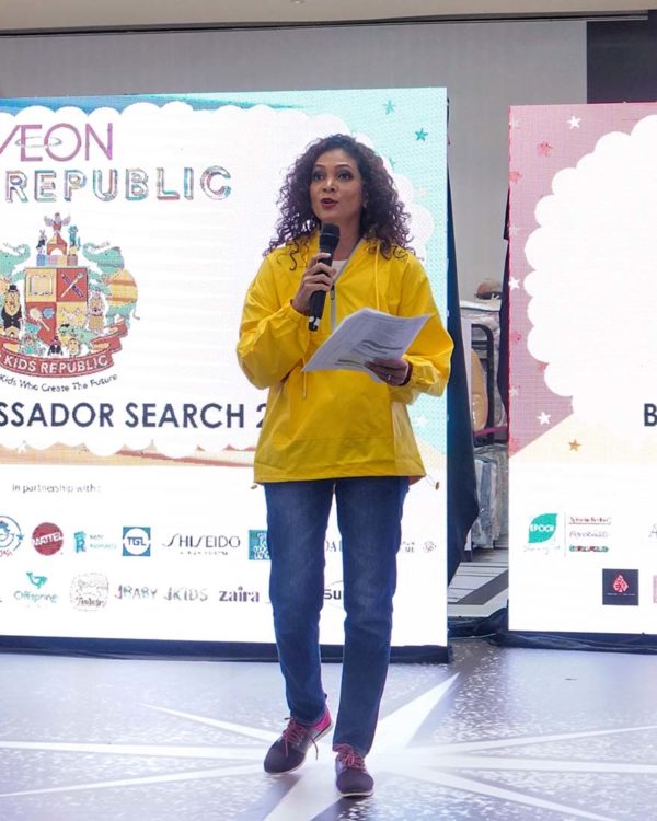 aeon malaysia kids republic brand ambassador emcee azura zainal