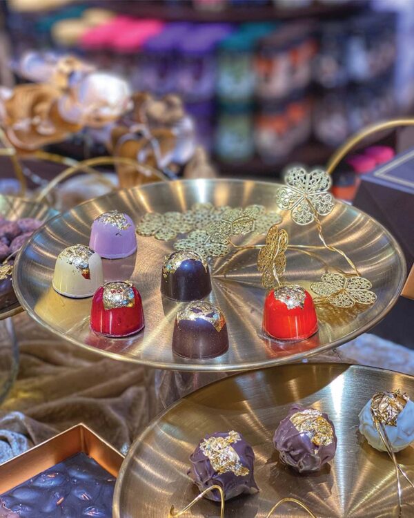 cocoa straits 1778 skyavenue resorts world genting chocolate bonbon 24k gold foil