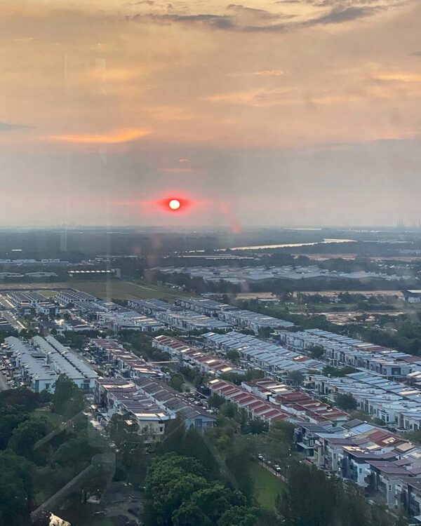 ksl esplanade hotel bandar bestari klang selangor sora sky dining restaurant bar sunset view