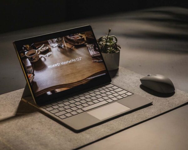 huawei matepad pro 12.2 inch 2025 tandem oled papermatte display