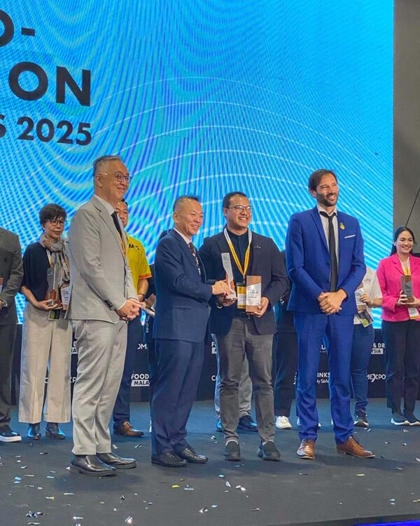 food and drinks malaysia by sial fdm 2025 mitec kuala lumpur innovation silver award musaWa puffs