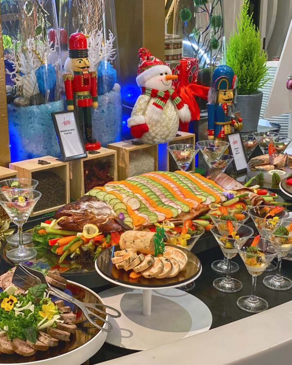 hilton kuala lumpur christmas new year promotion 2025 vasco all day dining