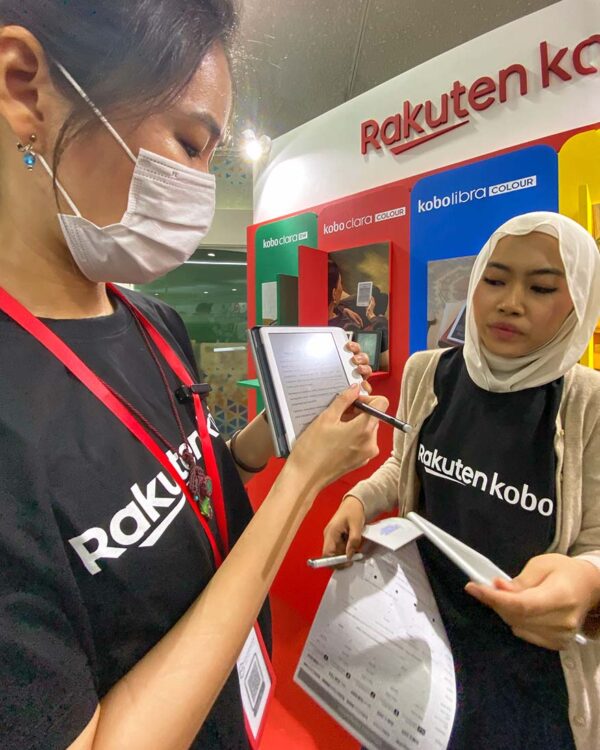 rakuten kobo digital reading experience kuala lumpur international book fair demo